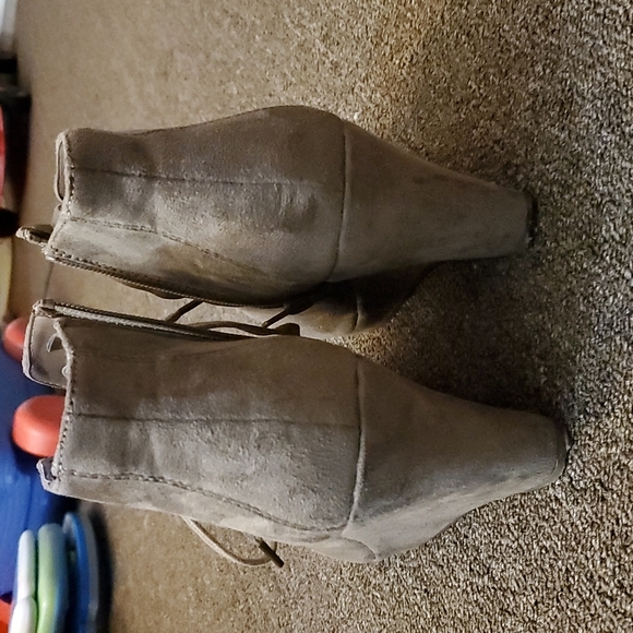 Rampage Wedge Heels Size 7M Suede Brown - Picture 3 of 4